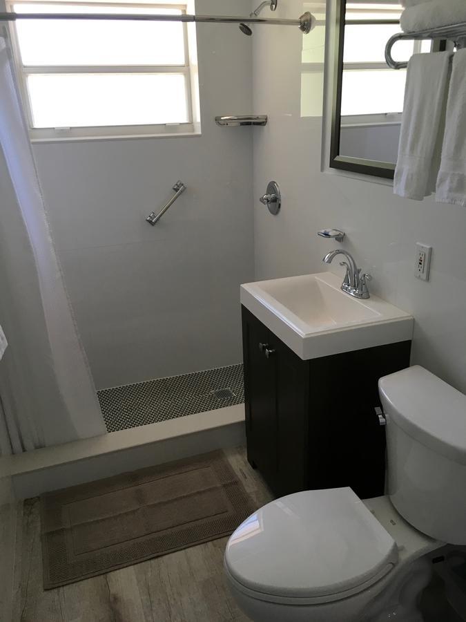 Elizabeth House Inn Дирфилд Бич Экстерьер фото